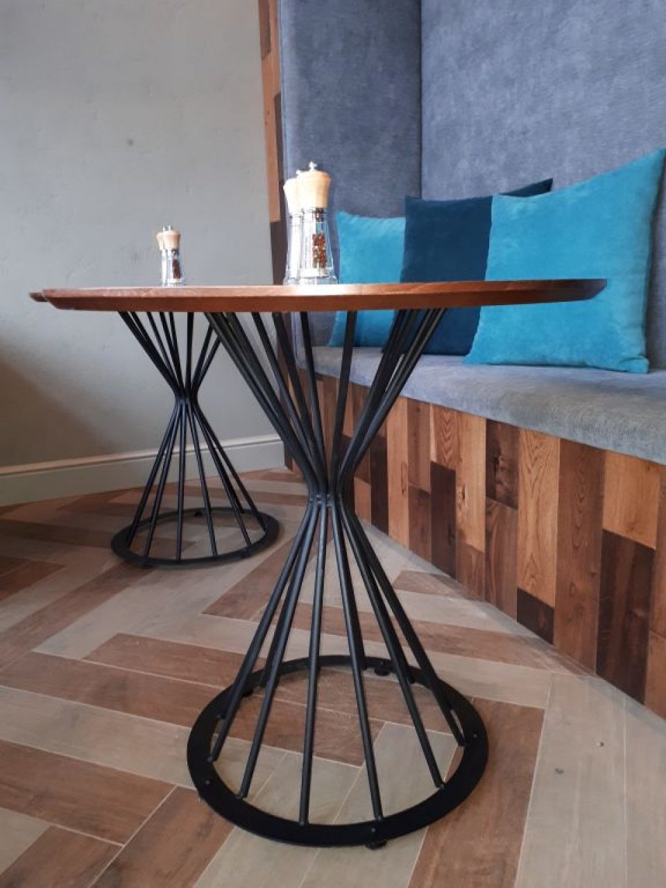 кованые столы лофт